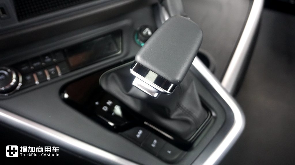 配置一款比一款硬核,带你看2021年红岩重点推荐车型 - 第5张 - 提加商用车网 配置一款比一款硬核,带你看2021年红岩重点推荐车型 - 第5张