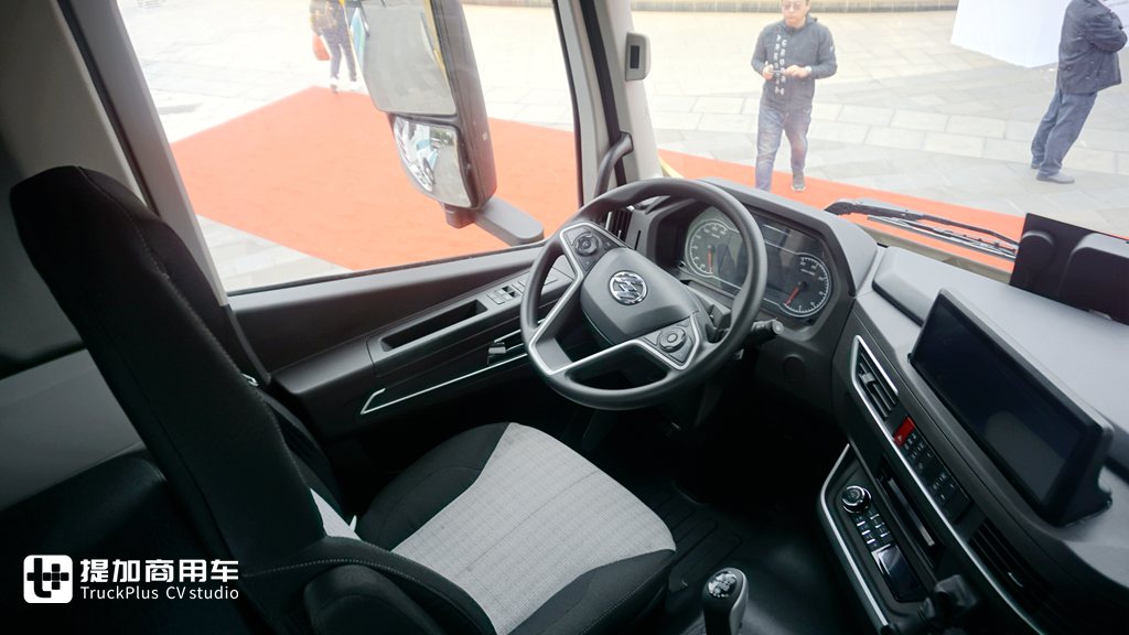 配置一款比一款硬核,带你看2021年红岩重点推荐车型 - 第9张 - 提加商用车网 配置一款比一款硬核,带你看2021年红岩重点推荐车型 - 第9张