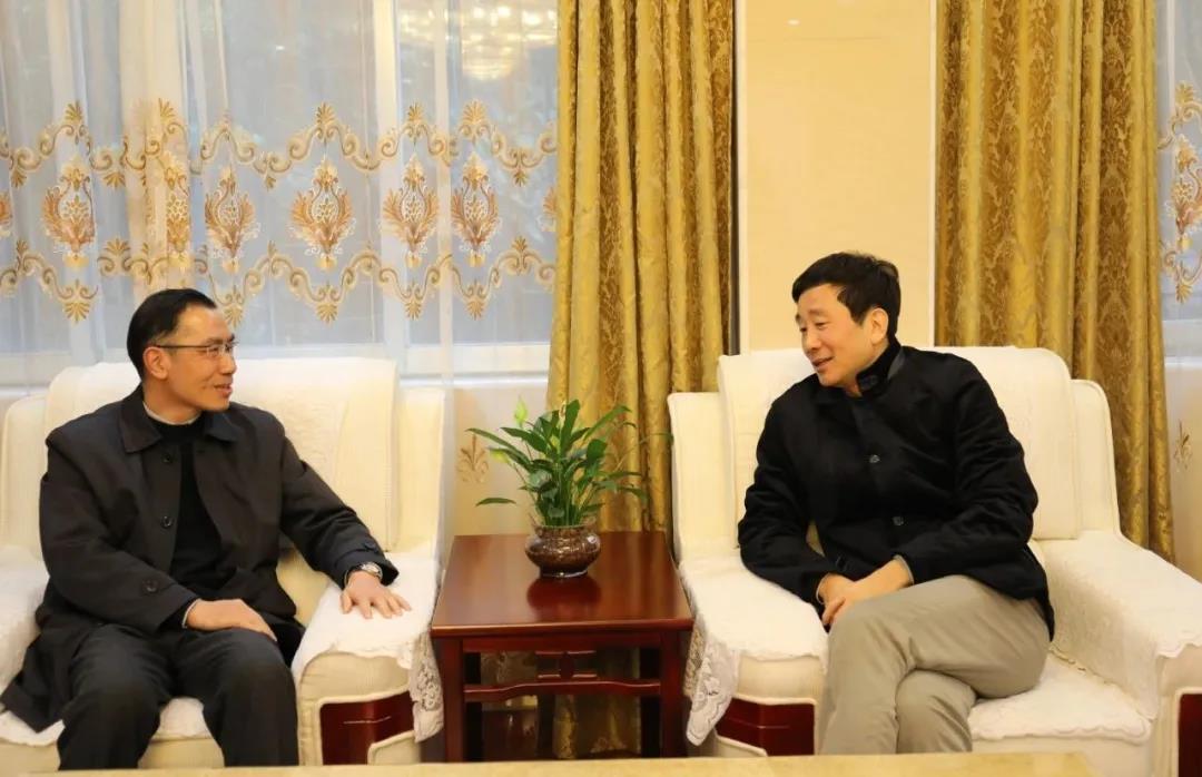 玉柴股份董事长晏平会见湖北三环董事长高红卫 - 第1张 - 提加商用车网 玉柴股份董事长晏平会见湖北三环董事长高红卫 - 第1张