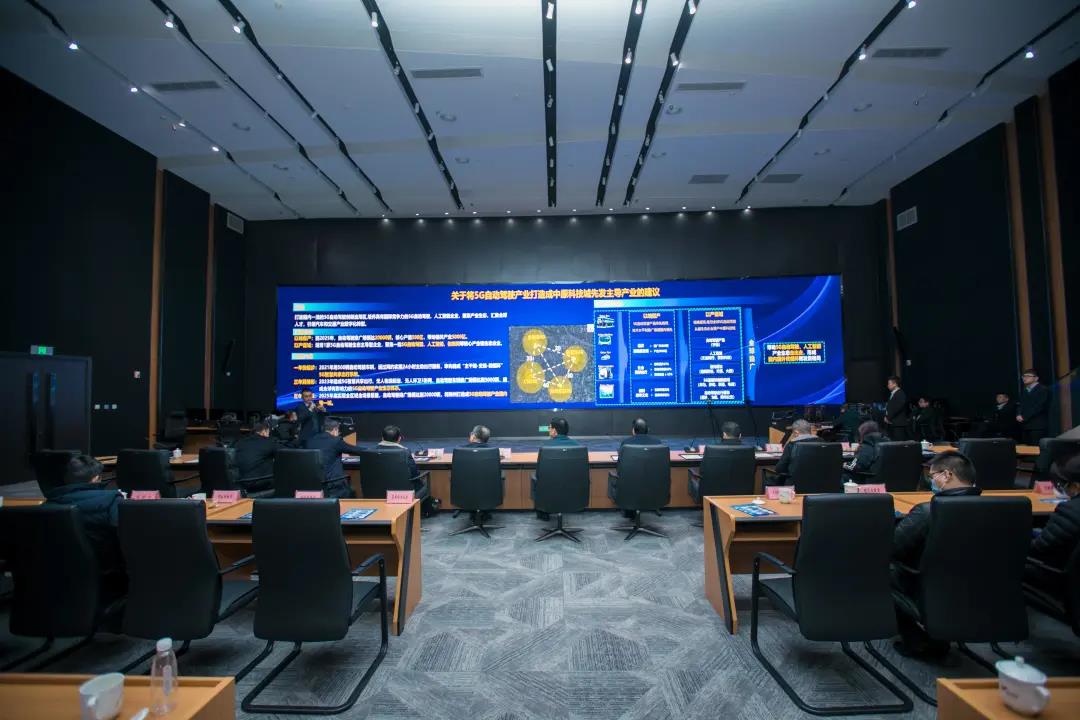 正式开跑!宇通自动驾驶巴士批量投入运营 - 第1张 - 提加商用车网 正式开跑!宇通自动驾驶巴士批量投入运营 - 第1张