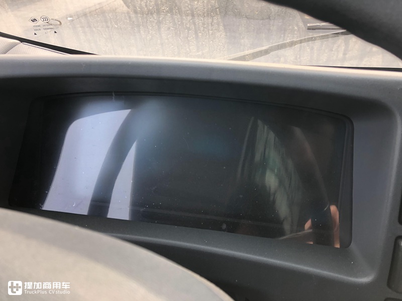 大马力国产发动机,大货箱底盘也更轻了,庆铃新款铃咖轻卡实拍 - 第9张 - 提加商用车网 大马力国产发动机,大货箱底盘也更轻了,庆铃新款铃咖轻卡实拍 - 第9张