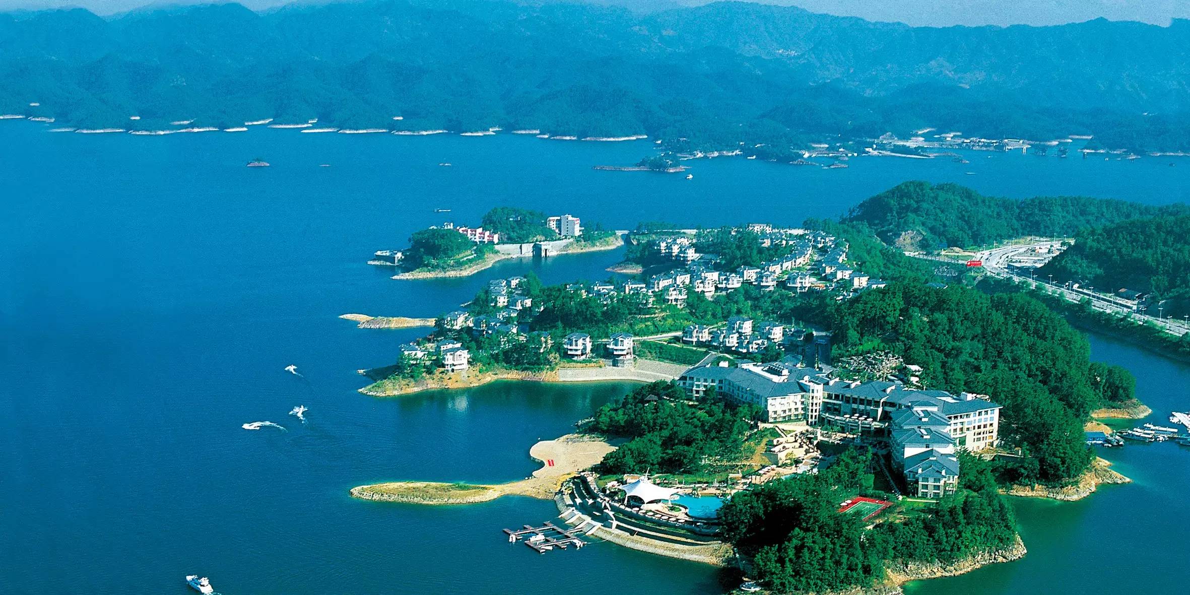 守护“秀水青山” 比亚迪纯电动公交车驶入千岛湖 - 第3张 - 提加商用车网 守护“秀水青山” 比亚迪纯电动公交车驶入千岛湖 - 第3张