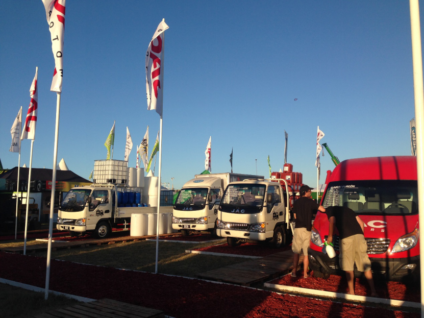 国内海外两开花 江淮轻卡闪耀全球高端轻卡舞台 - 第7张