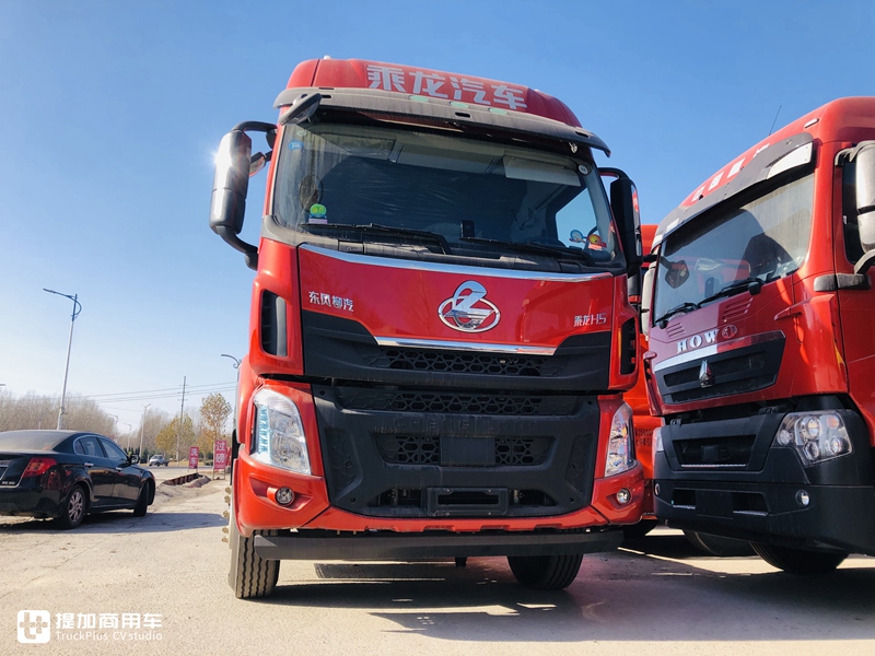 乘龙H5牵引车实拍,国六黄金动力适合多工况,配置扎实性价比还高 - 第1张 - 提加商用车网 乘龙H5牵引车实拍,国六黄金动力适合多工况,配置扎实性价比还高 - 第1张