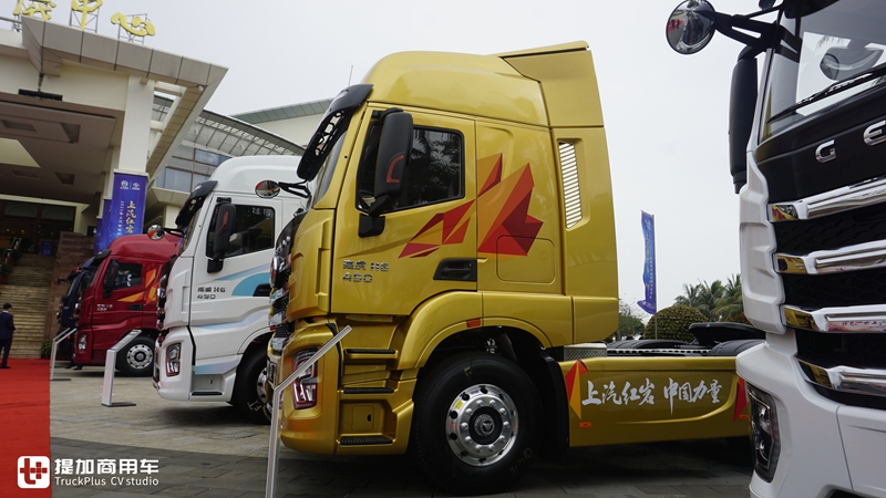 红岩杰虎迎来第六代车型,外观变得更好看了,底盘配置也大升级 - 第6张 - 提加商用车网 红岩杰虎迎来第六代车型,外观变得更好看了,底盘配置也大升级 - 第6张