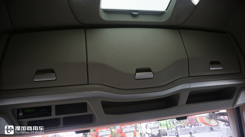 红岩杰虎迎来第六代车型,外观变得更好看了,底盘配置也大升级 - 第15张 - 提加商用车网 红岩杰虎迎来第六代车型,外观变得更好看了,底盘配置也大升级 - 第15张