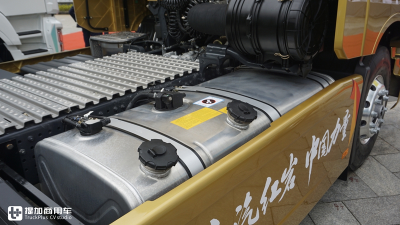 红岩杰虎迎来第六代车型,外观变得更好看了,底盘配置也大升级 - 第21张 - 提加商用车网 红岩杰虎迎来第六代车型,外观变得更好看了,底盘配置也大升级 - 第21张