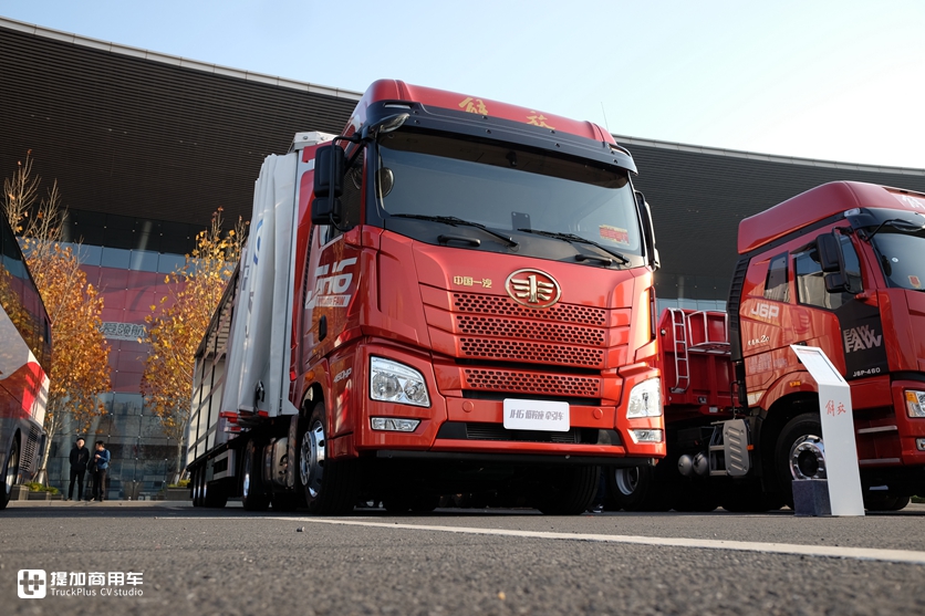 卡车怎么多拉货?扁平轮胎低鞍座,达夫XF干线运输车亮点十足 - 第18张 - 提加商用车网 卡车怎么多拉货?扁平轮胎低鞍座,达夫XF干线运输车亮点十足 - 第18张