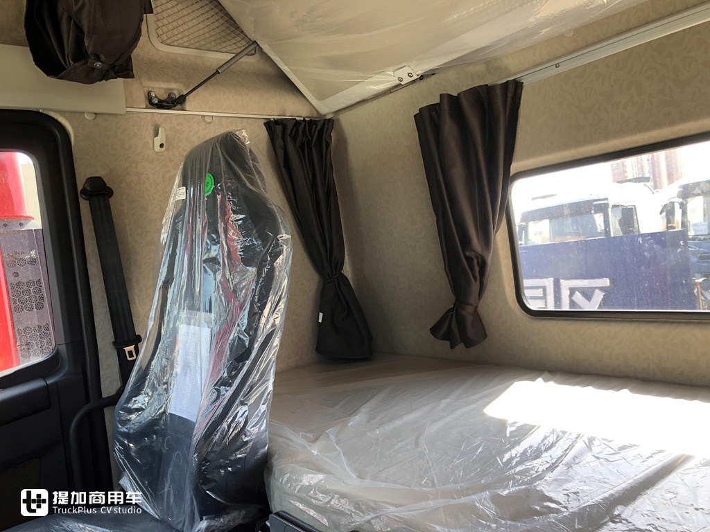 解放J7就是高端,只跑了8万公里的二手车都卖36万,您觉得值吗? - 第8张 - 提加商用车网 解放J7就是高端,只跑了8万公里的二手车都卖36万,您觉得值吗? - 第8张