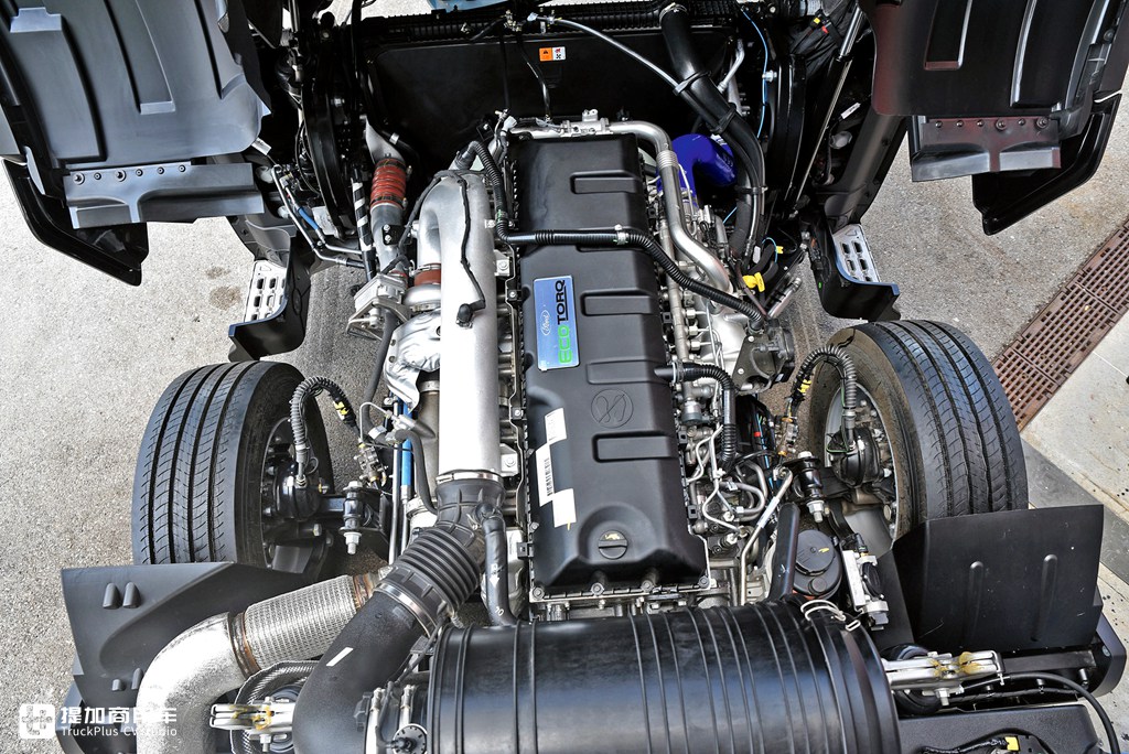 全球限量250台,福特旗舰卡车F-MAX推出Blackline限量版车型 - 第16张 - 提加商用车网 全球限量250台,福特旗舰卡车F-MAX推出Blackline限量版车型 - 第16张