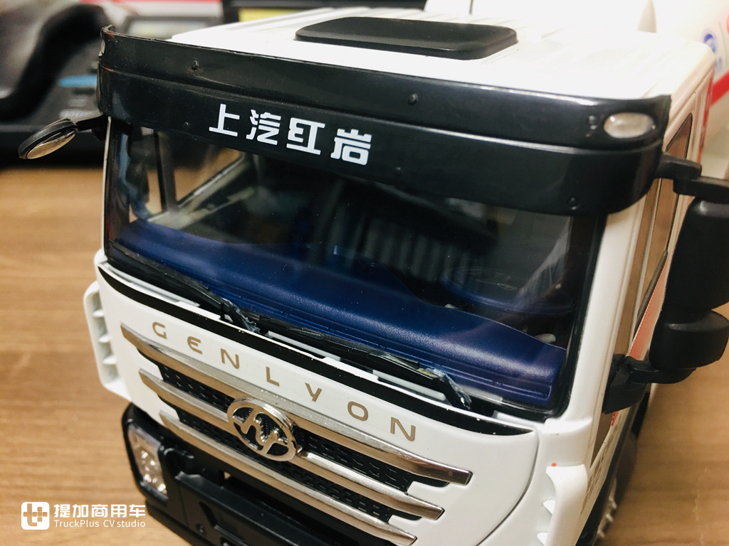 做工精致质量上乘,中集瑞江上装的红岩杰狮搅拌车模型实拍 - 第5张 - 提加商用车网 做工精致质量上乘,中集瑞江上装的红岩杰狮搅拌车模型实拍 - 第5张