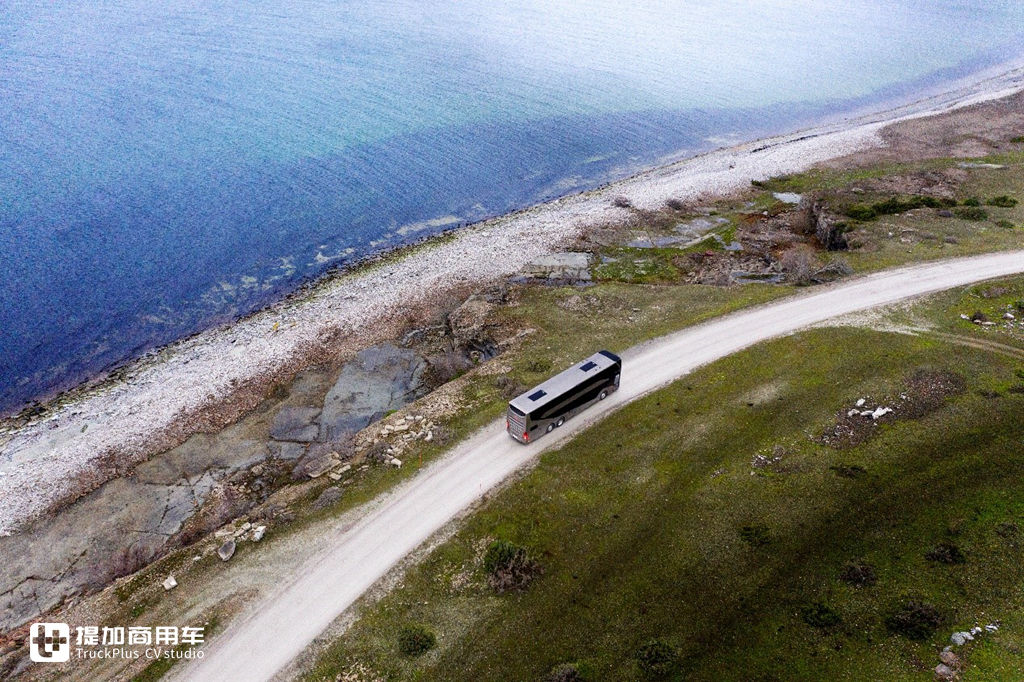 高度降低,内饰再升级,沃尔沃9700DD豪华公路客车迎来改款车型 - 第3张 - 提加商用车网 高度降低,内饰再升级,沃尔沃9700DD豪华公路客车迎来改款车型 - 第3张