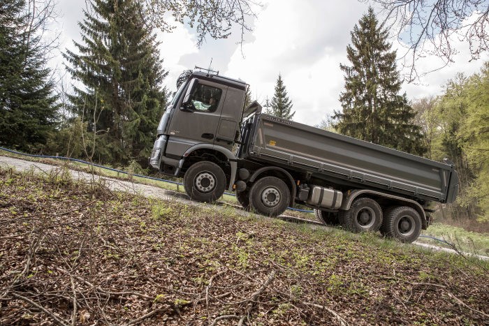 第500台交付,再带您好好看看奔驰Actros SLT大件运输牵引车 - 第9张 - 提加商用车网 第500台交付,再带您好好看看奔驰Actros SLT大件运输牵引车 - 第9张