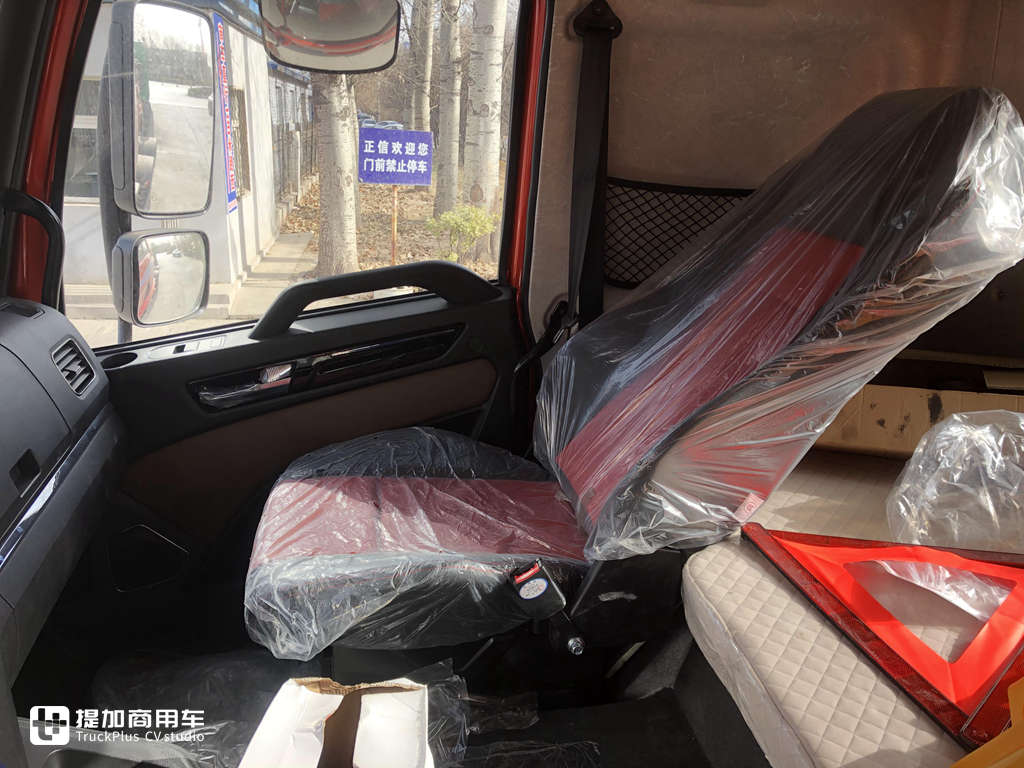 最便宜的自动挡牵引车,解放悍V这款AMT车型只售28万,都有啥配置? - 第15张 - 提加商用车网 最便宜的自动挡牵引车,解放悍V这款AMT车型只售28万,都有啥配置? - 第15张