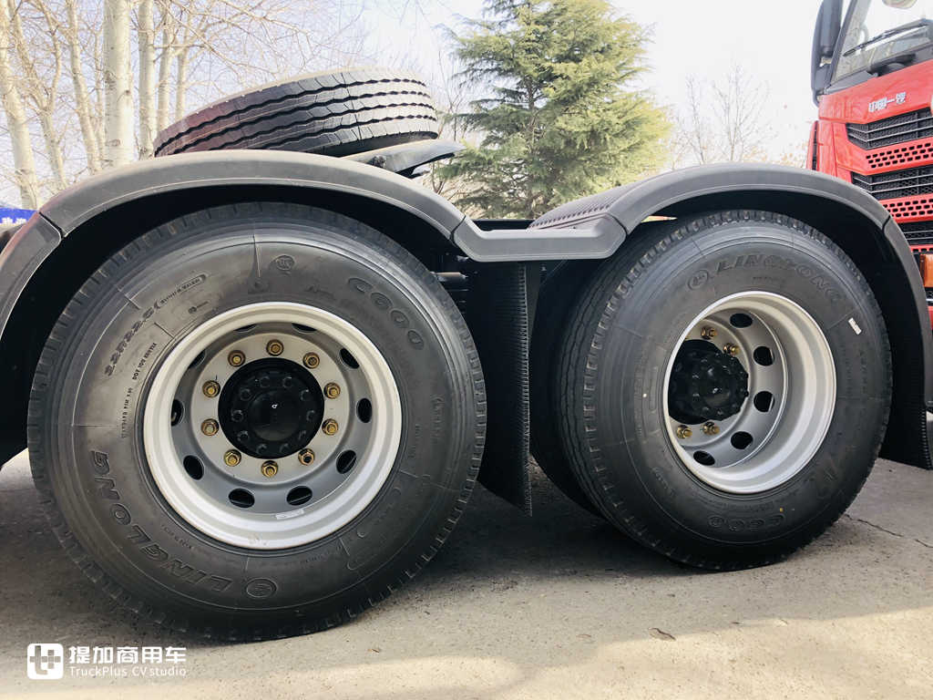 最便宜的自动挡牵引车,解放悍V这款AMT车型只售28万,都有啥配置? - 第25张 - 提加商用车网 最便宜的自动挡牵引车,解放悍V这款AMT车型只售28万,都有啥配置? - 第25张