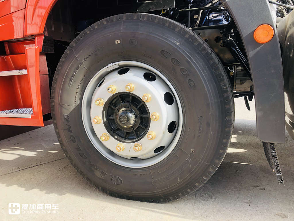 最便宜的自动挡牵引车,解放悍V这款AMT车型只售28万,都有啥配置? - 第20张 - 提加商用车网 最便宜的自动挡牵引车,解放悍V这款AMT车型只售28万,都有啥配置? - 第20张