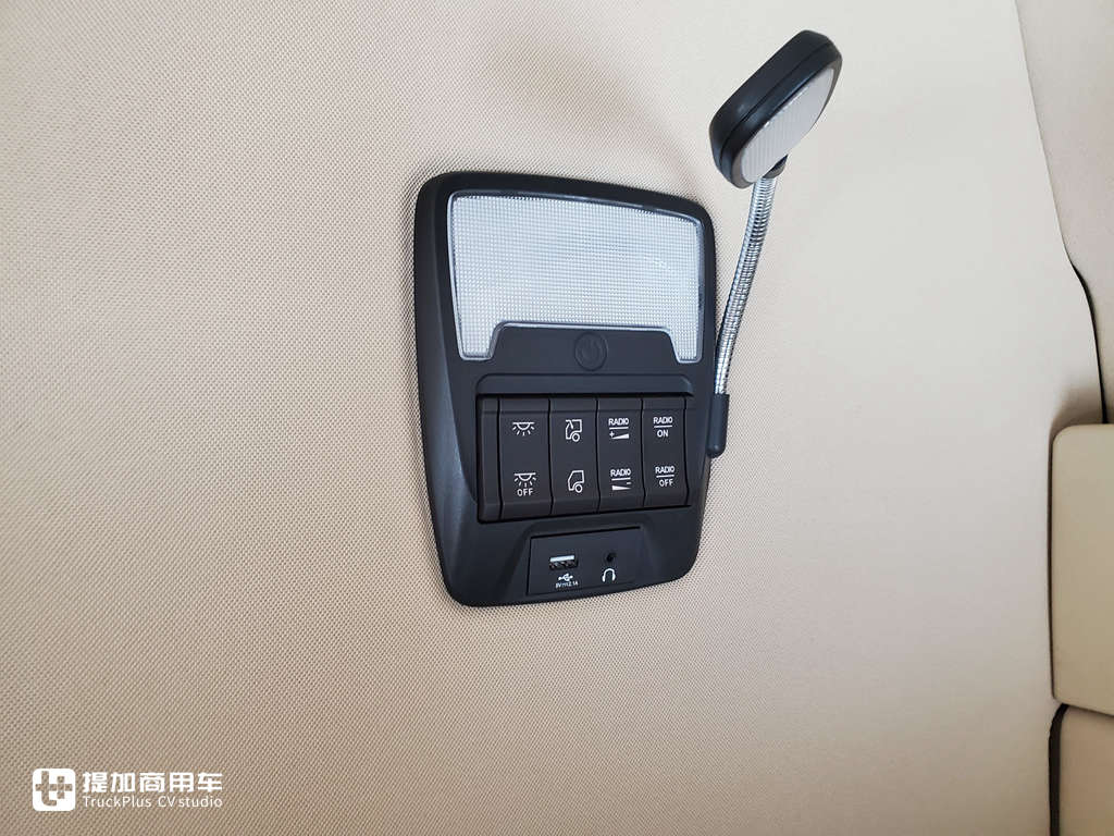德龙X6000旗舰重卡已经全面铺货,再带您看一辆高配车型 - 第25张 - 提加商用车网 德龙X6000旗舰重卡已经全面铺货,再带您看一辆高配车型 - 第25张