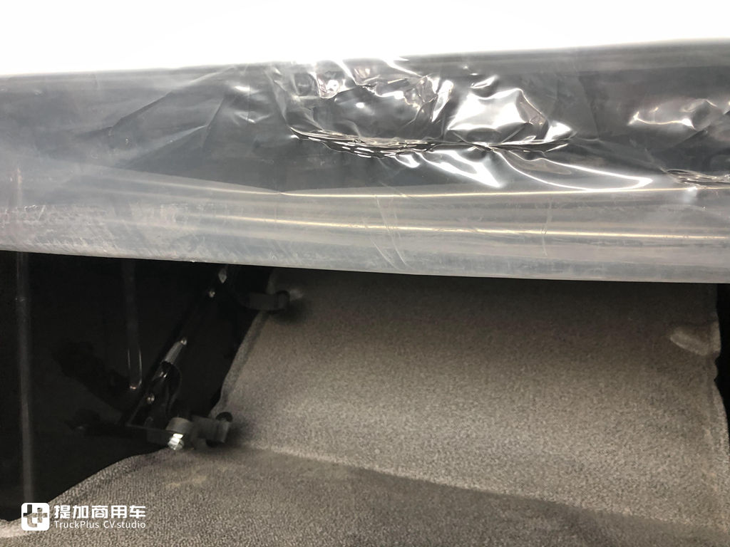 多拉还能快跑,配曼技术国六发动机,汕德卡G5载货车实拍 - 第11张 - 提加商用车网 多拉还能快跑,配曼技术国六发动机,汕德卡G5载货车实拍 - 第11张