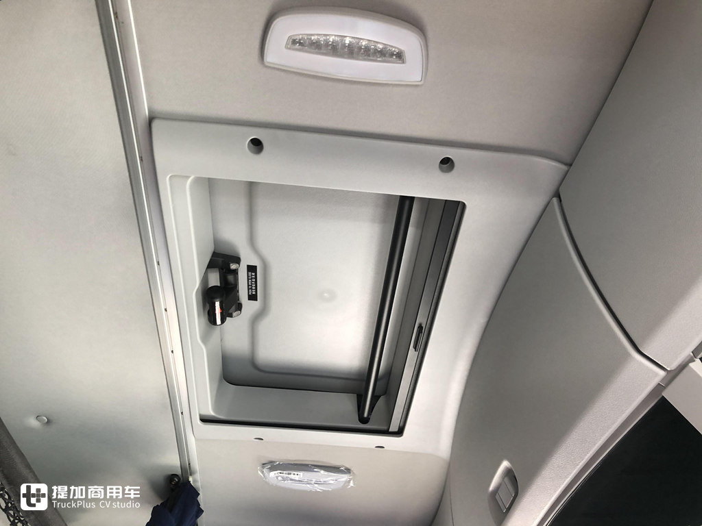 新时期的物流散户选什么车好?大马力自动挡+液缓,欧曼EST这款车型推荐给你 - 第11张 - 提加商用车网 新时期的物流散户选什么车好?大马力自动挡+液缓,欧曼EST这款车型推荐给你 - 第11张