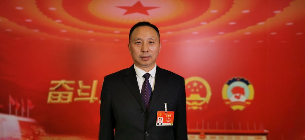 全国人大代表王建清:为一线产业工人发声,用可靠践行工匠精神 - 第2张 - 提加商用车网 全国人大代表王建清:为一线产业工人发声,用可靠践行工匠精神 - 第2张