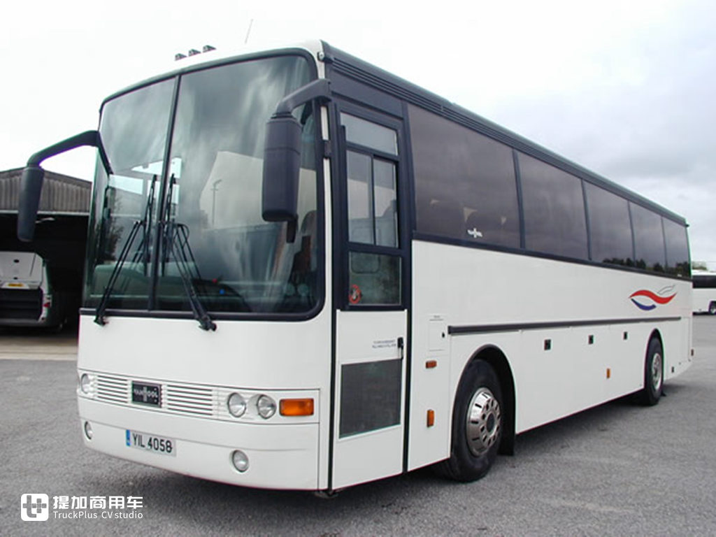 30多年前就那么豪华高端,带您看范胡尔上世纪80年代推出的那些经典公路客车 - 第4张 - 提加商用车网 30多年前就那么豪华高端,带您看范胡尔上世纪80年代推出的那些经典公路客车 - 第4张