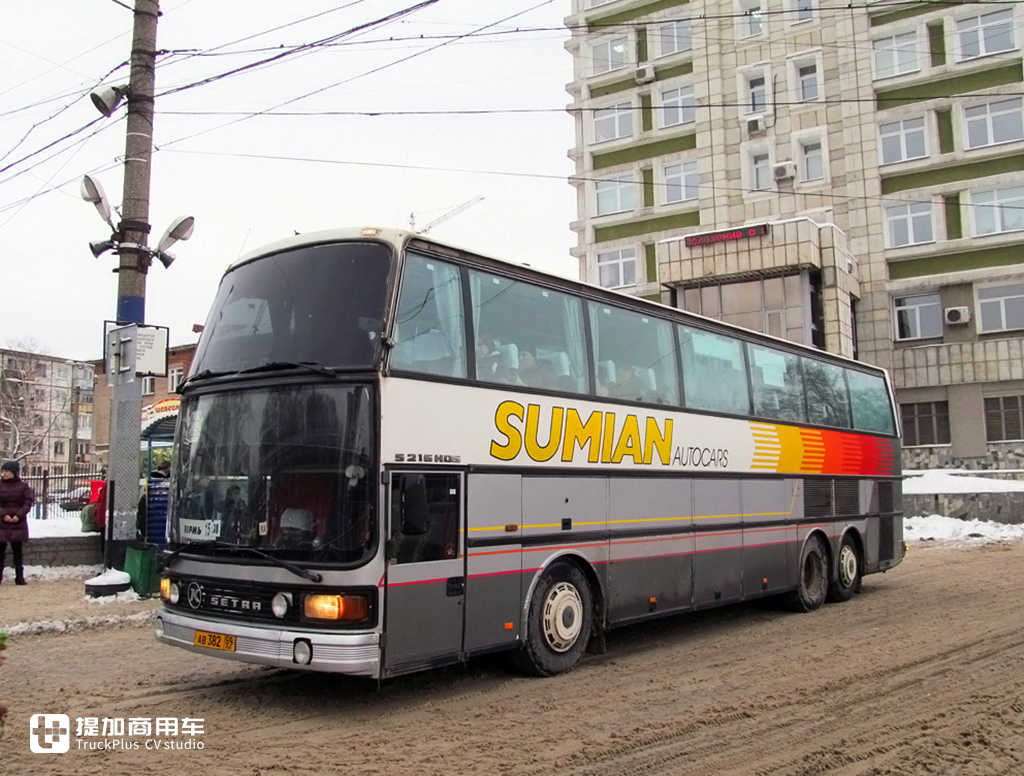 30多年前就那么豪华高端,带您看范胡尔上世纪80年代推出的那些经典公路客车 - 第12张 - 提加商用车网 30多年前就那么豪华高端,带您看范胡尔上世纪80年代推出的那些经典公路客车 - 第12张