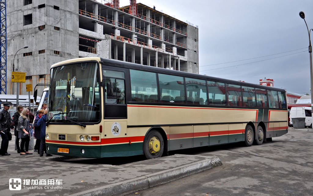 30多年前就那么豪华高端,带您看范胡尔上世纪80年代推出的那些经典公路客车 - 第17张 - 提加商用车网 30多年前就那么豪华高端,带您看范胡尔上世纪80年代推出的那些经典公路客车 - 第17张