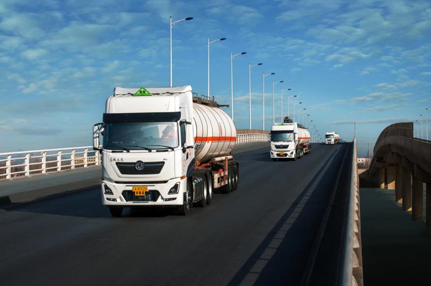 卢丽丽:东风阳光的铿锵玫瑰,用可靠服务守护卡友们一路前行 - 第6张 - 提加商用车网 卢丽丽:东风阳光的铿锵玫瑰,用可靠服务守护卡友们一路前行 - 第6张