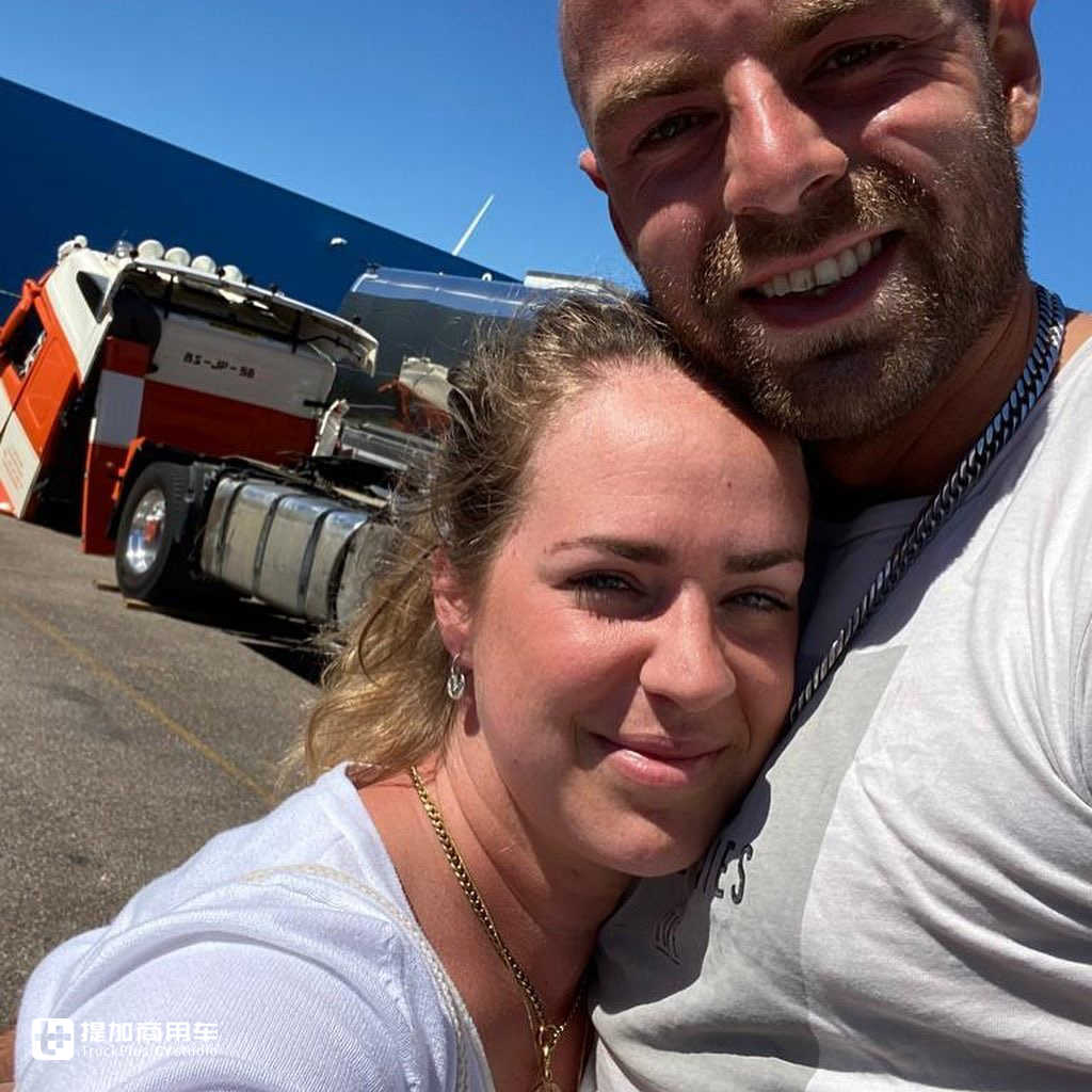 对卡车的热爱满溢,再次改装沃尔沃FH,小伙让报废爱车“涅槃重生” - 第4张 - 提加商用车网 对卡车的热爱满溢,再次改装沃尔沃FH,小伙让报废爱车“涅槃重生” - 第4张