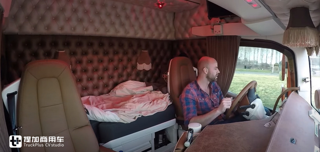 对卡车的热爱满溢,再次改装沃尔沃FH,小伙让报废爱车“涅槃重生” - 第17张 - 提加商用车网 对卡车的热爱满溢,再次改装沃尔沃FH,小伙让报废爱车“涅槃重生” - 第17张