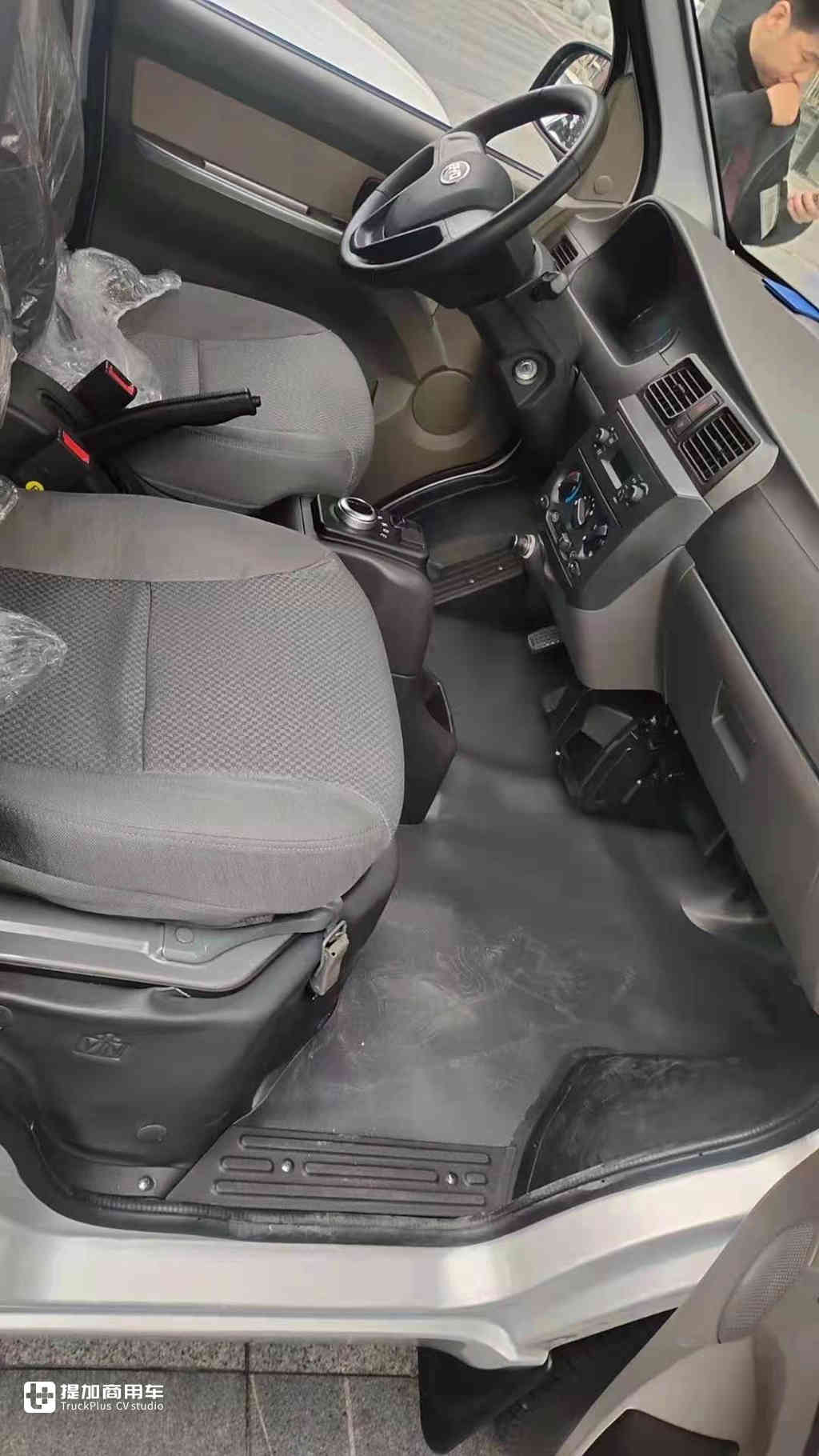 搭载比亚迪“刀片电池”,续航达330公里,比亚迪纯电动微面V3来了 - 第9张 - 提加商用车网 搭载比亚迪“刀片电池”,续航达330公里,比亚迪纯电动微面V3来了 - 第9张