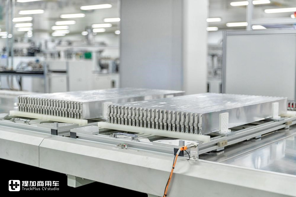 搭载比亚迪“刀片电池”,续航达330公里,比亚迪纯电动微面V3来了 - 第10张 - 提加商用车网 搭载比亚迪“刀片电池”,续航达330公里,比亚迪纯电动微面V3来了 - 第10张