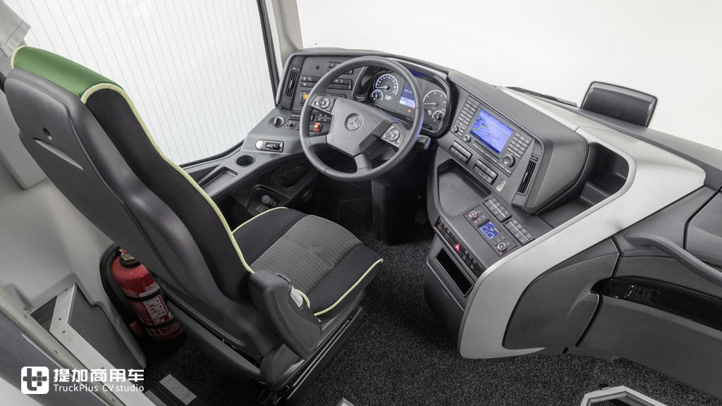 奔驰开始路试新一代Tourismo客车,专供北美市场 - 第15张 - 提加商用车网 奔驰开始路试新一代Tourismo客车,专供北美市场 - 第15张