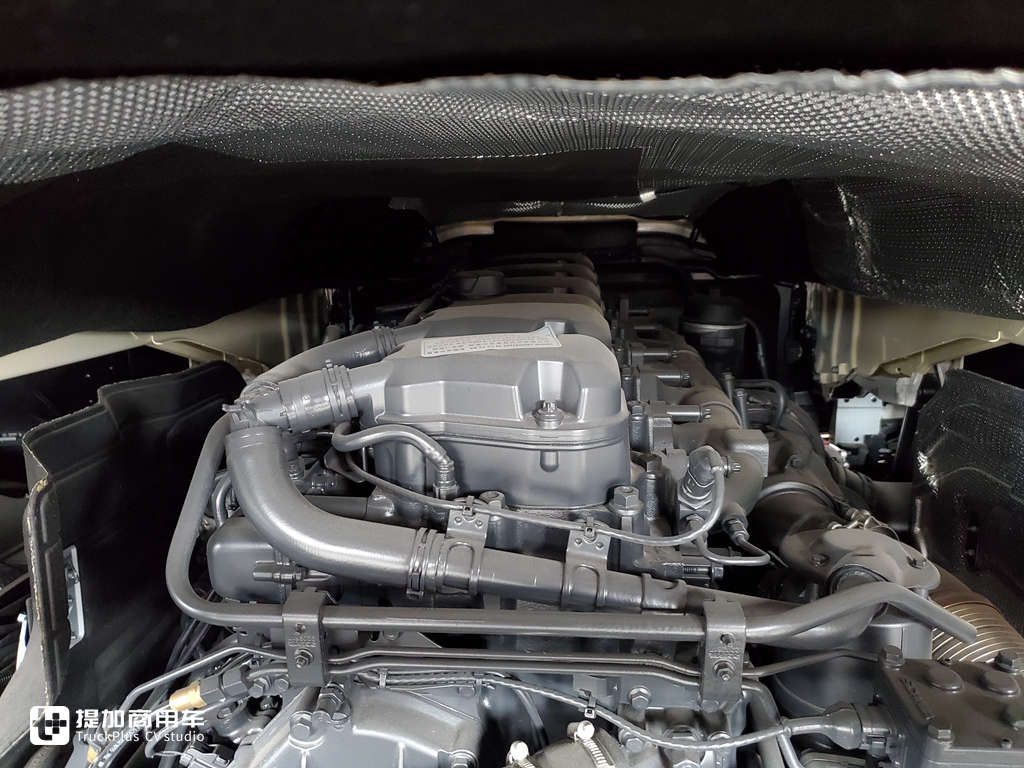 斯堪尼亚新一代R系牵引车配置怎么样，和G系有何区别？实拍一辆R500告诉你 - 第5张