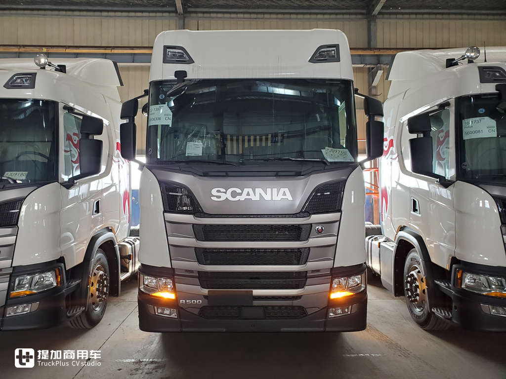 斯堪尼亚新一代R系牵引车配置怎么样，和G系有何区别？实拍一辆R500告诉你 - 第11张