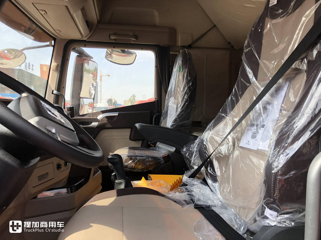 载货车也有“生活舱”,青汽解放JH6智尊版载货车实力不凡 - 第6张 - 提加商用车网 载货车也有“生活舱”,青汽解放JH6智尊版载货车实力不凡 - 第6张