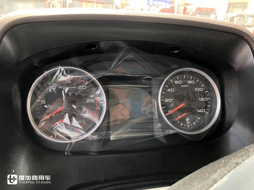 载货车也有“生活舱”,青汽解放JH6智尊版载货车实力不凡 - 第10张 - 提加商用车网 载货车也有“生活舱”,青汽解放JH6智尊版载货车实力不凡 - 第10张