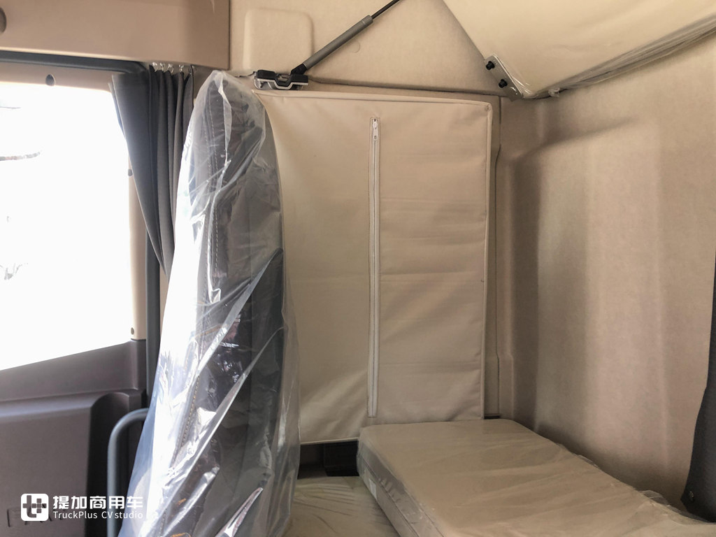 载货车也有“生活舱”,青汽解放JH6智尊版载货车实力不凡 - 第17张 - 提加商用车网 载货车也有“生活舱”,青汽解放JH6智尊版载货车实力不凡 - 第17张