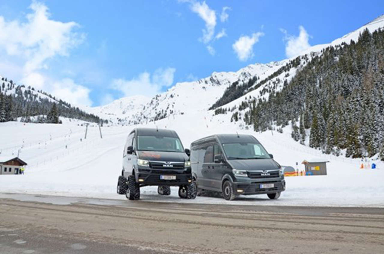 爬雪山如履平地,履带式驱动,带您见识一辆特别改装的曼恩TGE厢货 - 第6张 - 提加商用车网 爬雪山如履平地,履带式驱动,带您见识一辆特别改装的曼恩TGE厢货 - 第6张