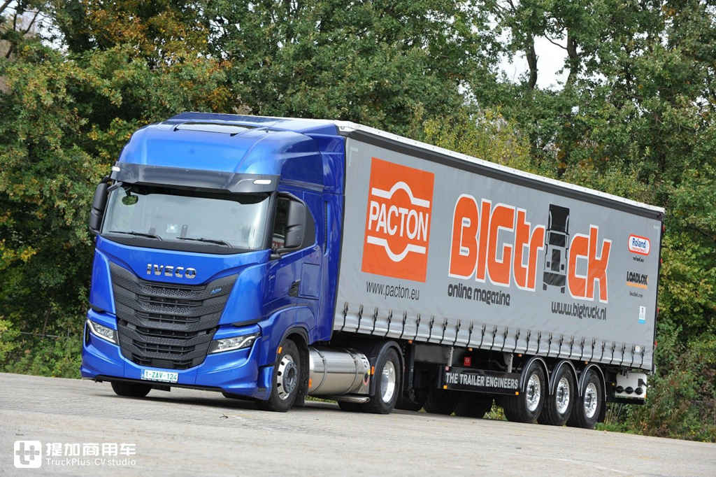 欧洲媒体评测依维柯S-WAY天然气卡车，带您看看它和国内天然气卡车有何不同 - 第1张