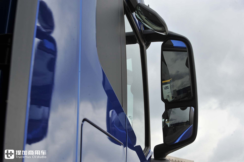 欧洲媒体评测依维柯S-WAY天然气卡车，带您看看它和国内天然气卡车有何不同 - 第12张