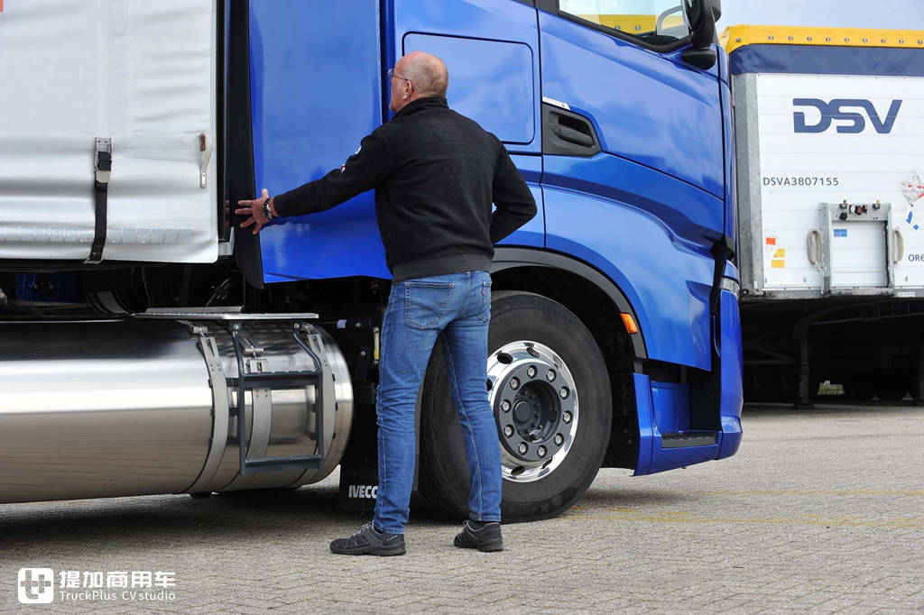 欧洲媒体评测依维柯S-WAY天然气卡车，带您看看它和国内天然气卡车有何不同 - 第17张