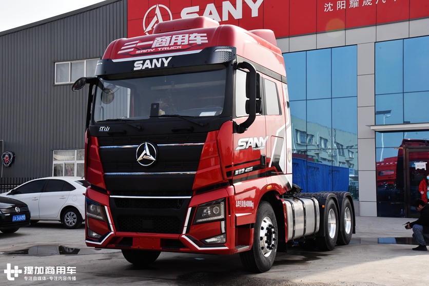 三一江山版牵引车已到店,27.78万起售,我们带您看看配置如何! - 第1张 - 提加商用车网 三一江山版牵引车已到店,27.78万起售,我们带您看看配置如何! - 第1张