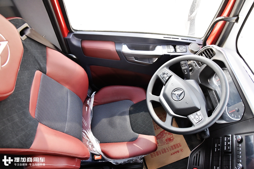 三一江山版牵引车已到店,27.78万起售,我们带您看看配置如何! - 第15张 - 提加商用车网 三一江山版牵引车已到店,27.78万起售,我们带您看看配置如何! - 第15张