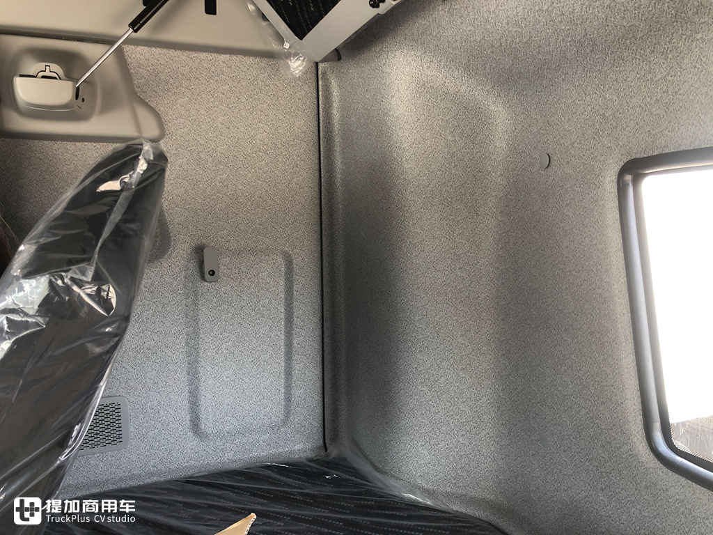 8气囊空气悬架,还有千升油箱,J6P领航版冷藏专用载货车配置真强悍 - 第15张 - 提加商用车网 8气囊空气悬架,还有千升油箱,J6P领航版冷藏专用载货车配置真强悍 - 第15张