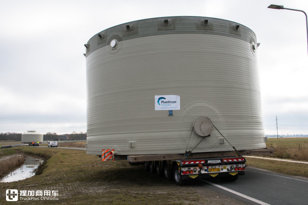 一次超宽大件运输纪实,看奔驰卡车怎么把直径9.5米构件,运输88公里 - 第9张 - 提加商用车网 一次超宽大件运输纪实,看奔驰卡车怎么把直径9.5米构件,运输88公里 - 第9张