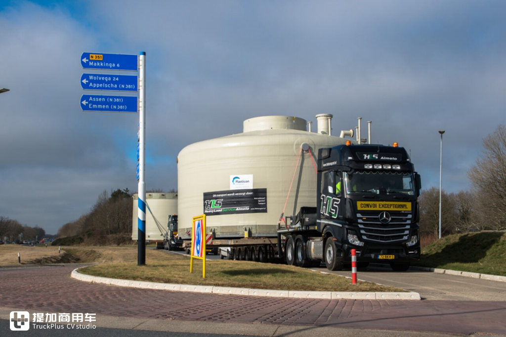 一次超宽大件运输纪实,看奔驰卡车怎么把直径9.5米构件,运输88公里 - 第16张 - 提加商用车网 一次超宽大件运输纪实,看奔驰卡车怎么把直径9.5米构件,运输88公里 - 第16张