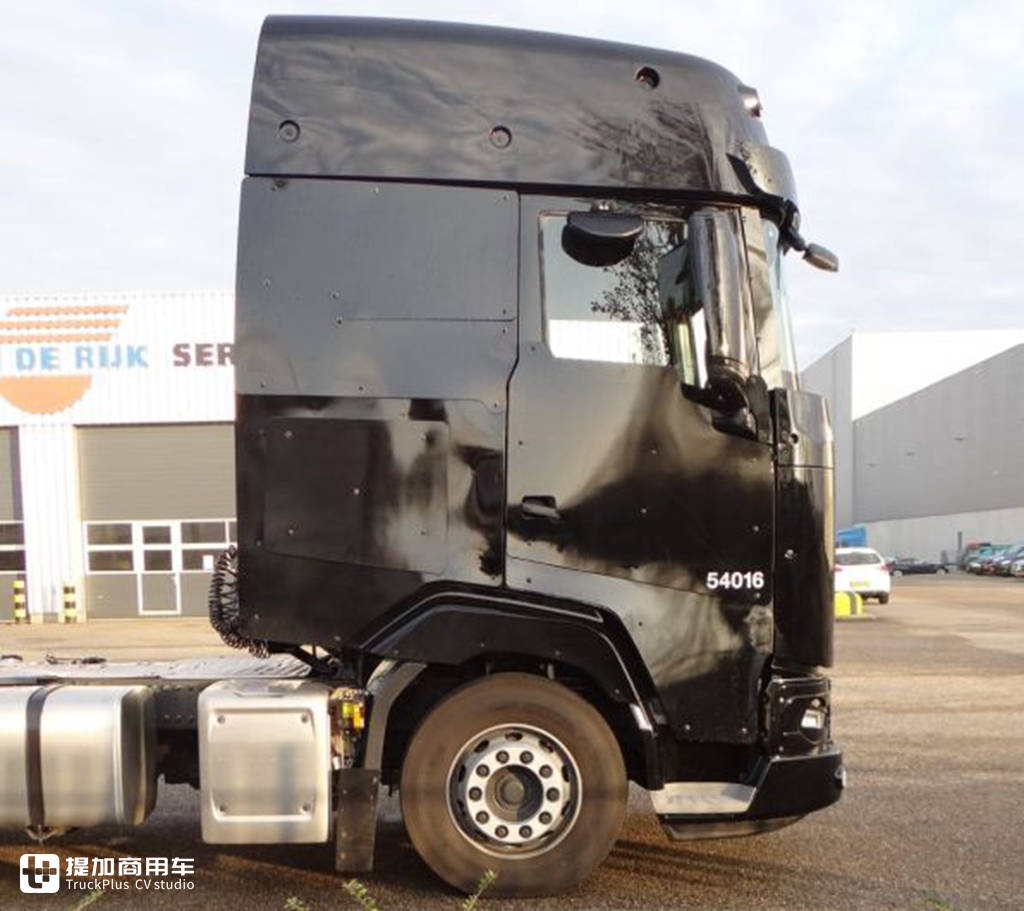 达夫新一代XF牵引车谍照曝光，七大欧洲卡车即将全部换代完毕 - 第7张