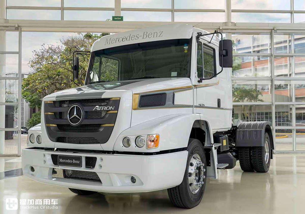 mercedes_atron_pozegnanie_02