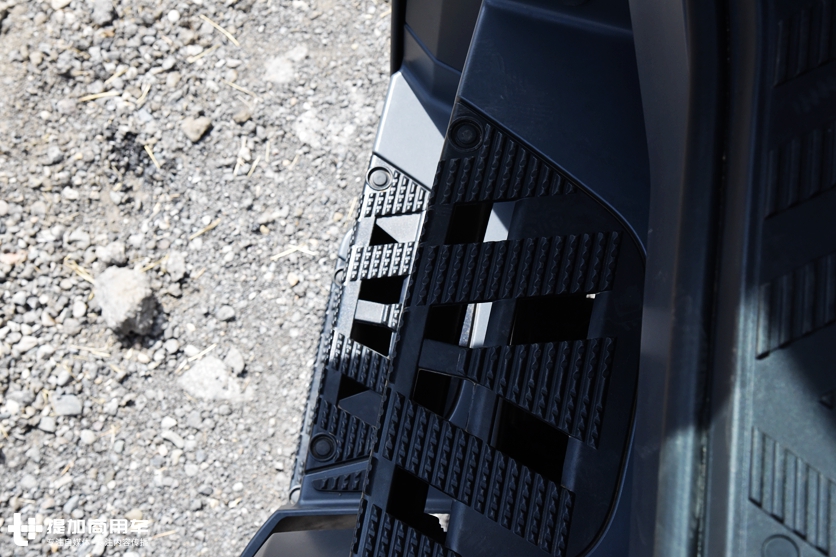 奔驰卖得最好的卡车底盘,Arocs国六车型来了,有哪些升级? - 第14张 - 提加商用车网 奔驰卖得最好的卡车底盘,Arocs国六车型来了,有哪些升级? - 第14张